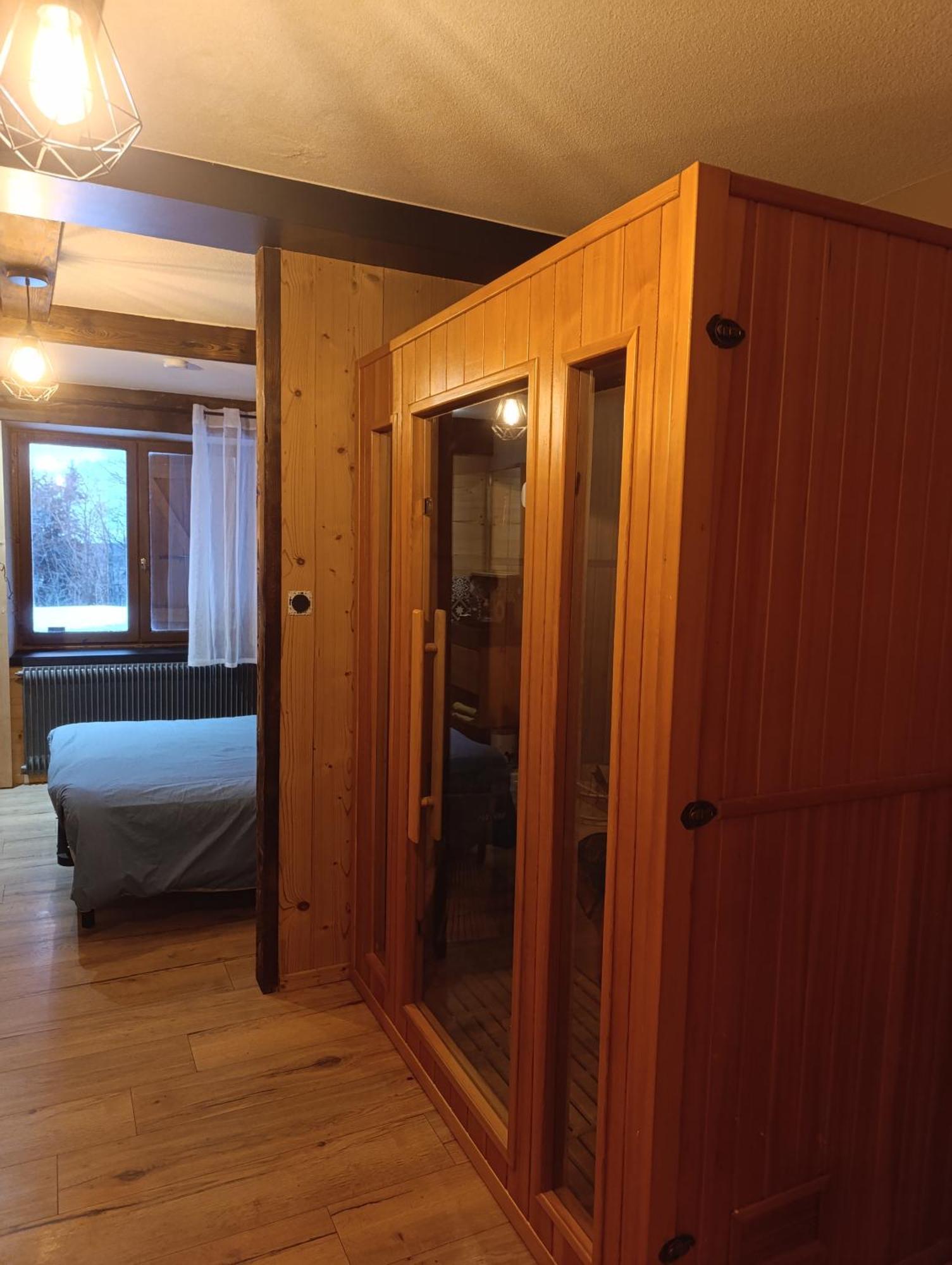 Chambre Les Etoiles De Bevy Septmoncel-Les-Molunes Rum bild